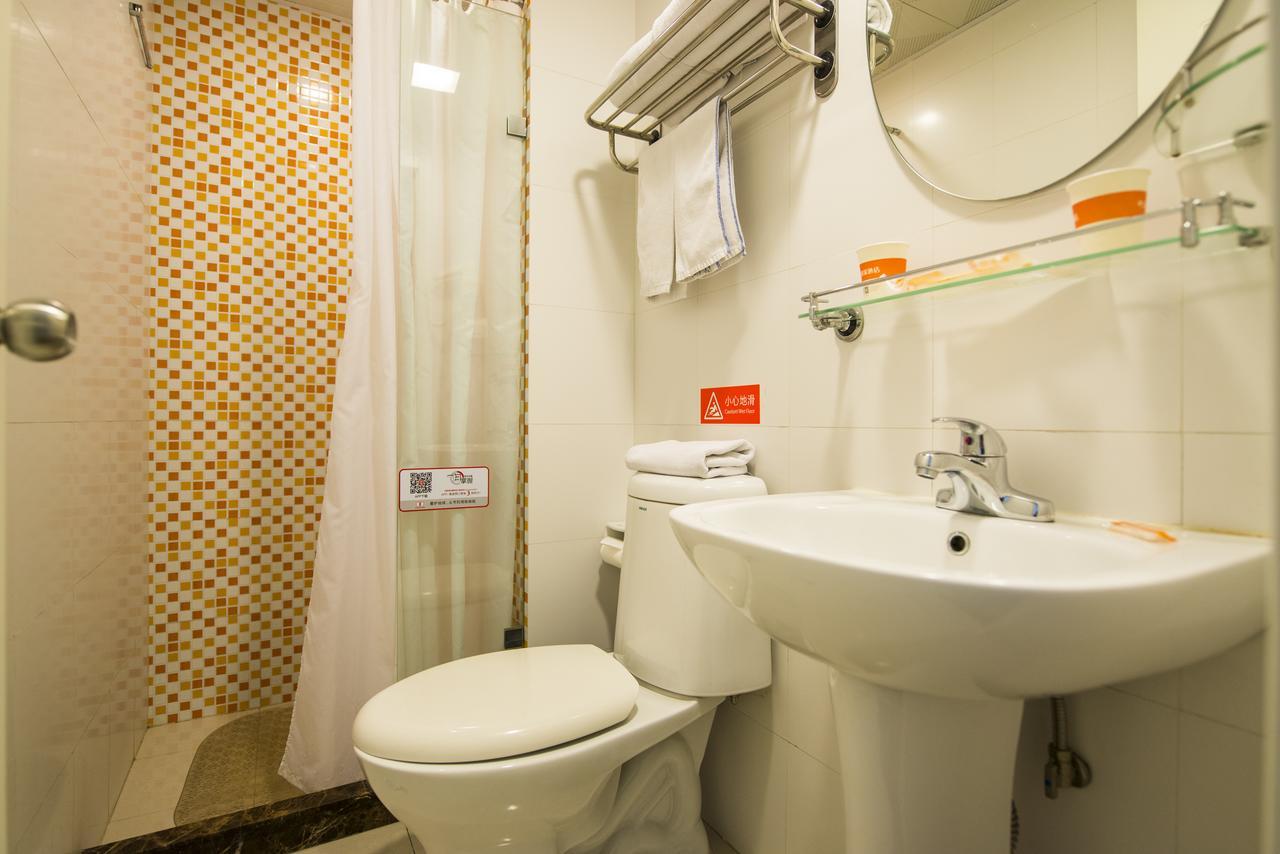 Home Inn Central Avenue Pedestrain Street Cáp Nhĩ Tân Ngoại thất bức ảnh