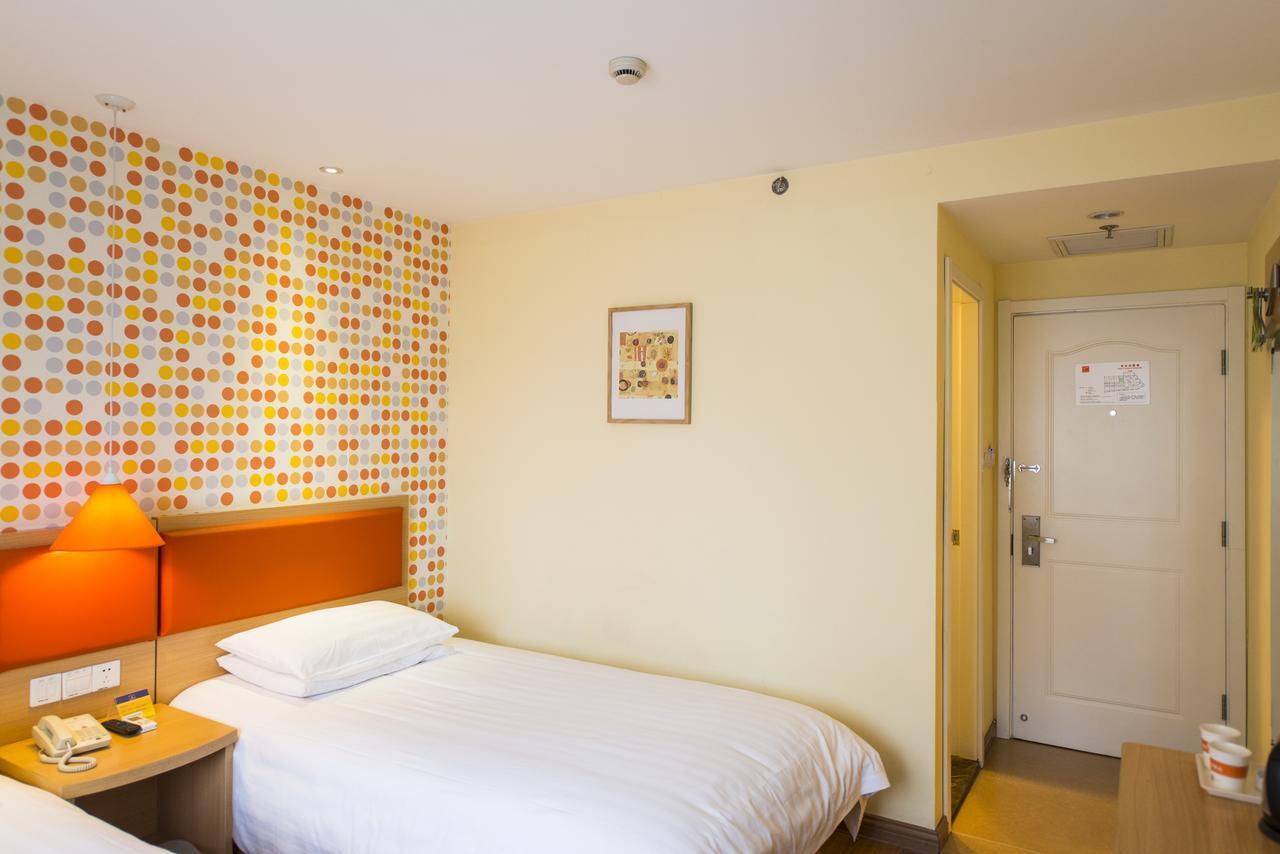 Home Inn Central Avenue Pedestrain Street Cáp Nhĩ Tân Ngoại thất bức ảnh