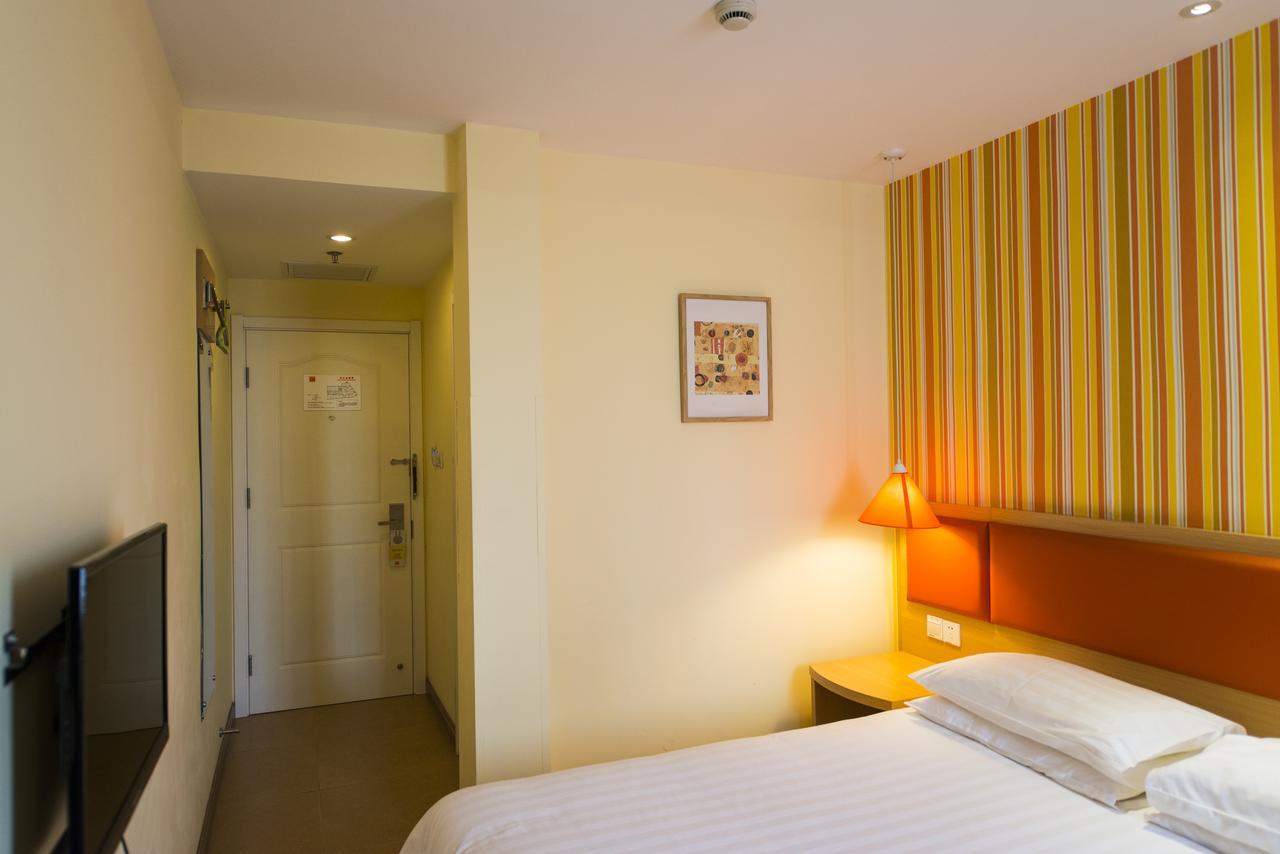 Home Inn Central Avenue Pedestrain Street Cáp Nhĩ Tân Ngoại thất bức ảnh